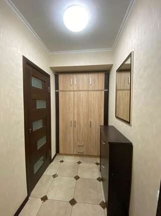 Апарт-отели Apart Hotel Винница Стандартный четырехместный номер-54